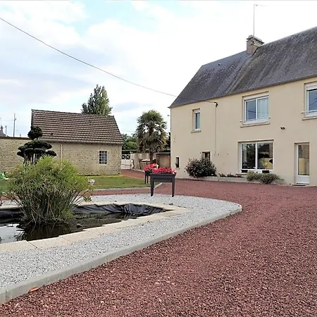 Le Jardin Du Puits 4* Longueville