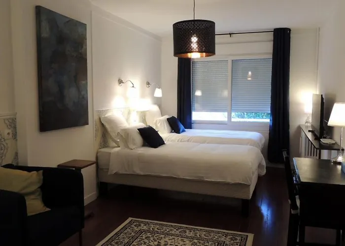 Bed & Breakfast Le Jardin Du Puits 4*